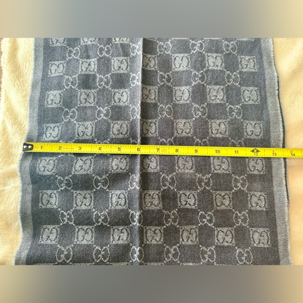 Gucci Wool Scarf - Picture 10 of 11